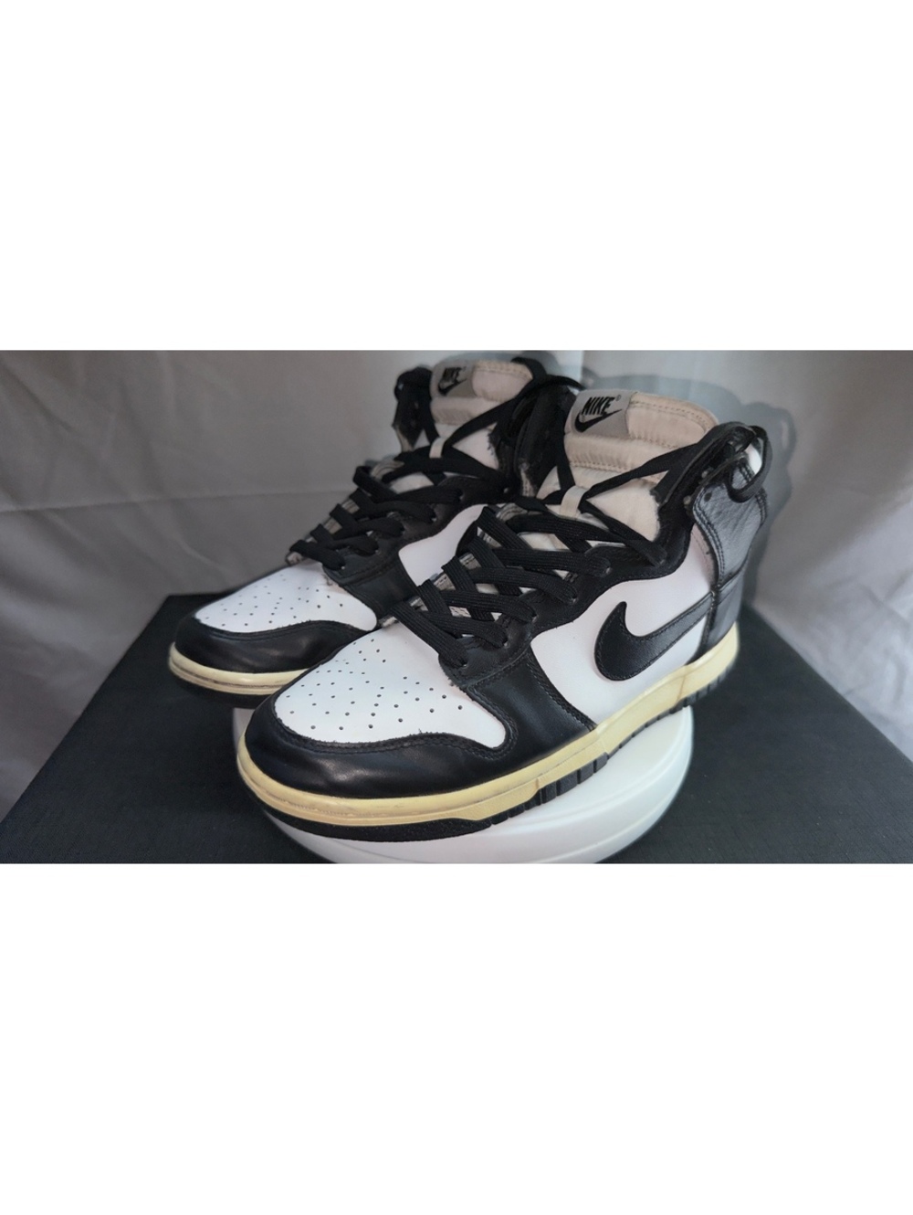 Nike Dunk High ‘Vintage Black’ DQ8581-100